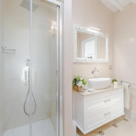 Apartment In With Elevator *